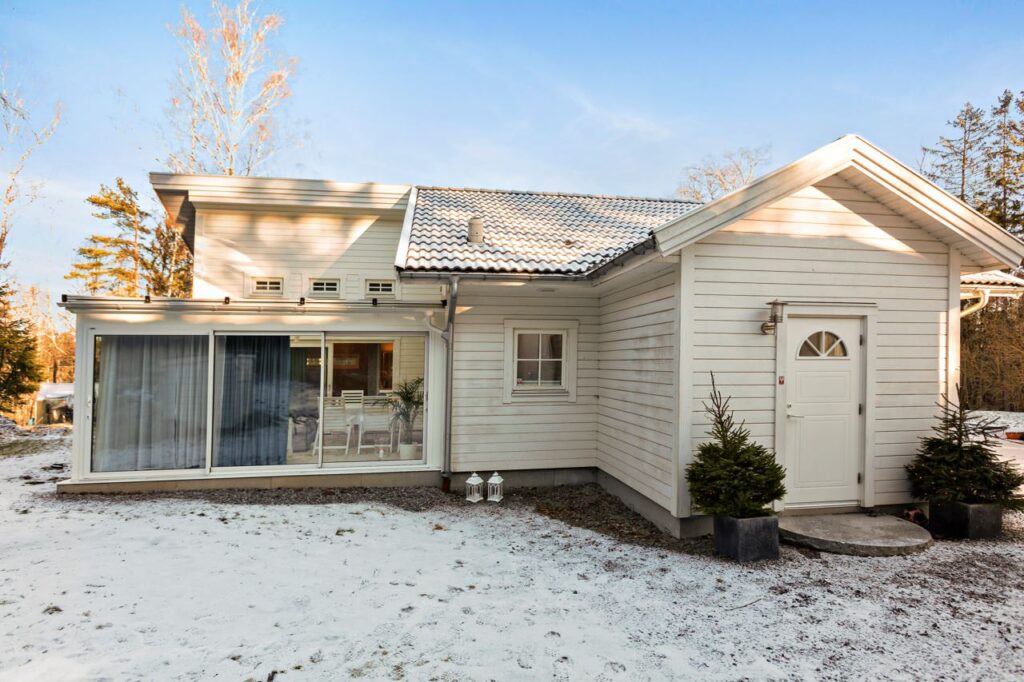 21. Tapetsering Sovrum Vardagsrum Villa Taby Nasbypark